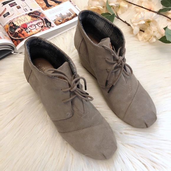 Toms Shoes - Toms | Light Grey Desert Wedges